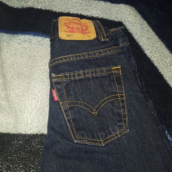 Boys 505 Levi Jeans - Picture 4 of 5